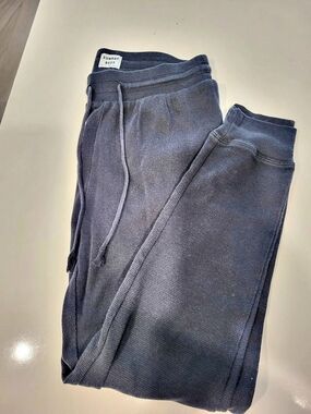 Aritzia Sunday Best Baby Waffle Jogger Black Jogger Pants- Size XS